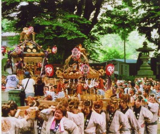 審査員特別賞「お帰りは仲よくツーショット」